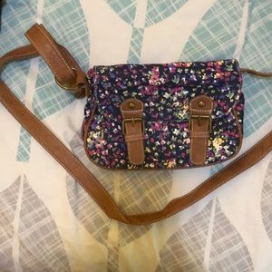 Small American Eagle multi color crossbody